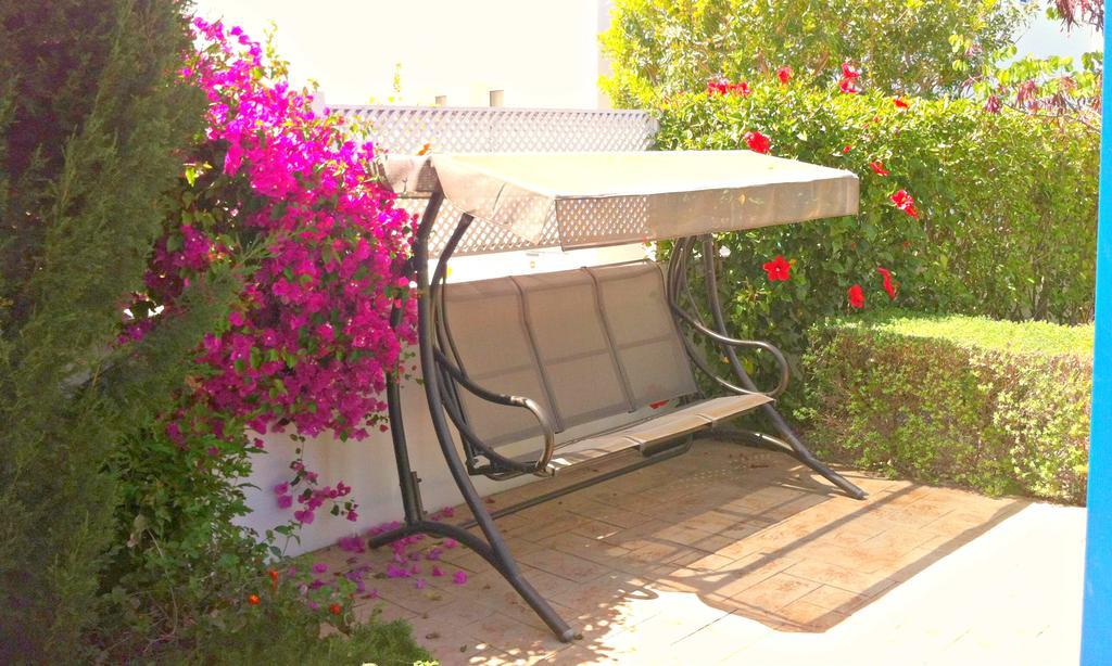 Latchi Beach Front Villa - Private Heated Pool - Amazing Uninterrupted Sea Views Polis Bagian luar foto